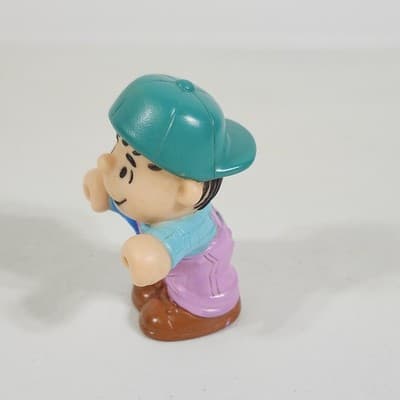 Peanuts Linus 2.5” Action Figure Toy UFS 1966 Vintage - Thumbnail 2