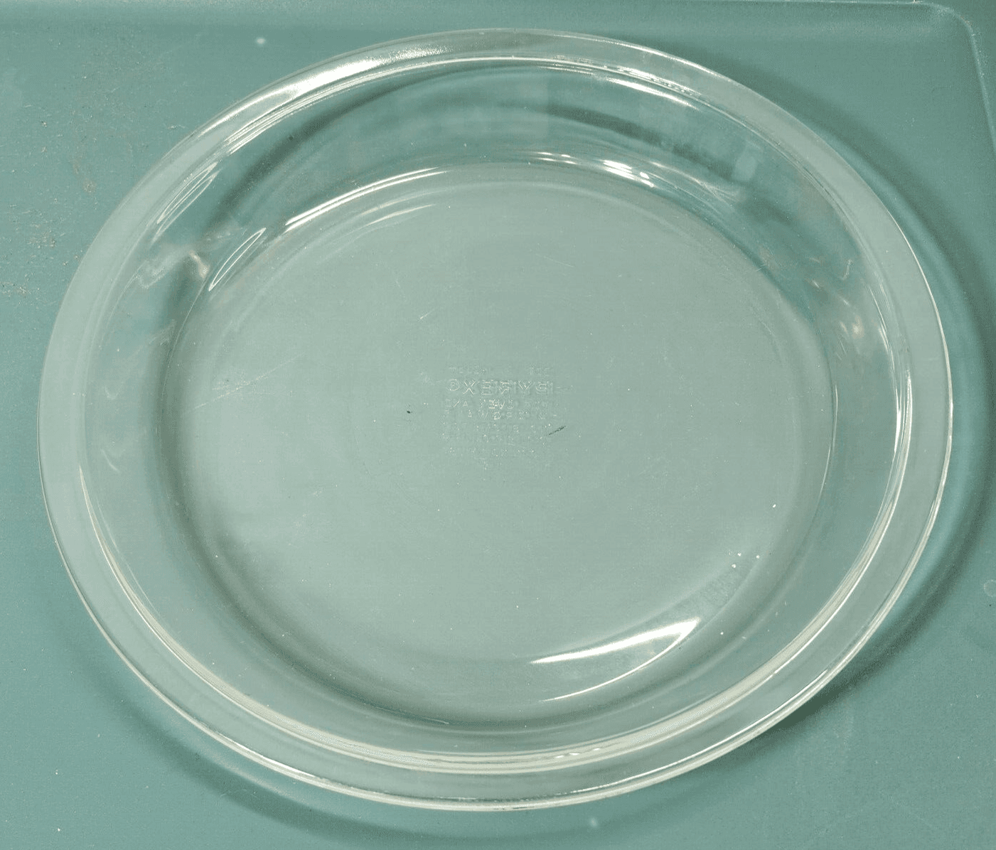 Vintage Pyrex 9" Clear Glass Round 1.5" Deep Pie Plate Dish #209 - Thumbnail 3