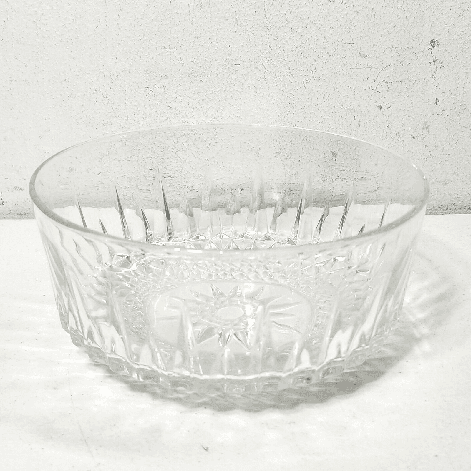 Large Arcoroc Crystal Starburst Serving Salad Bowl 8" France - Thumbnail 4