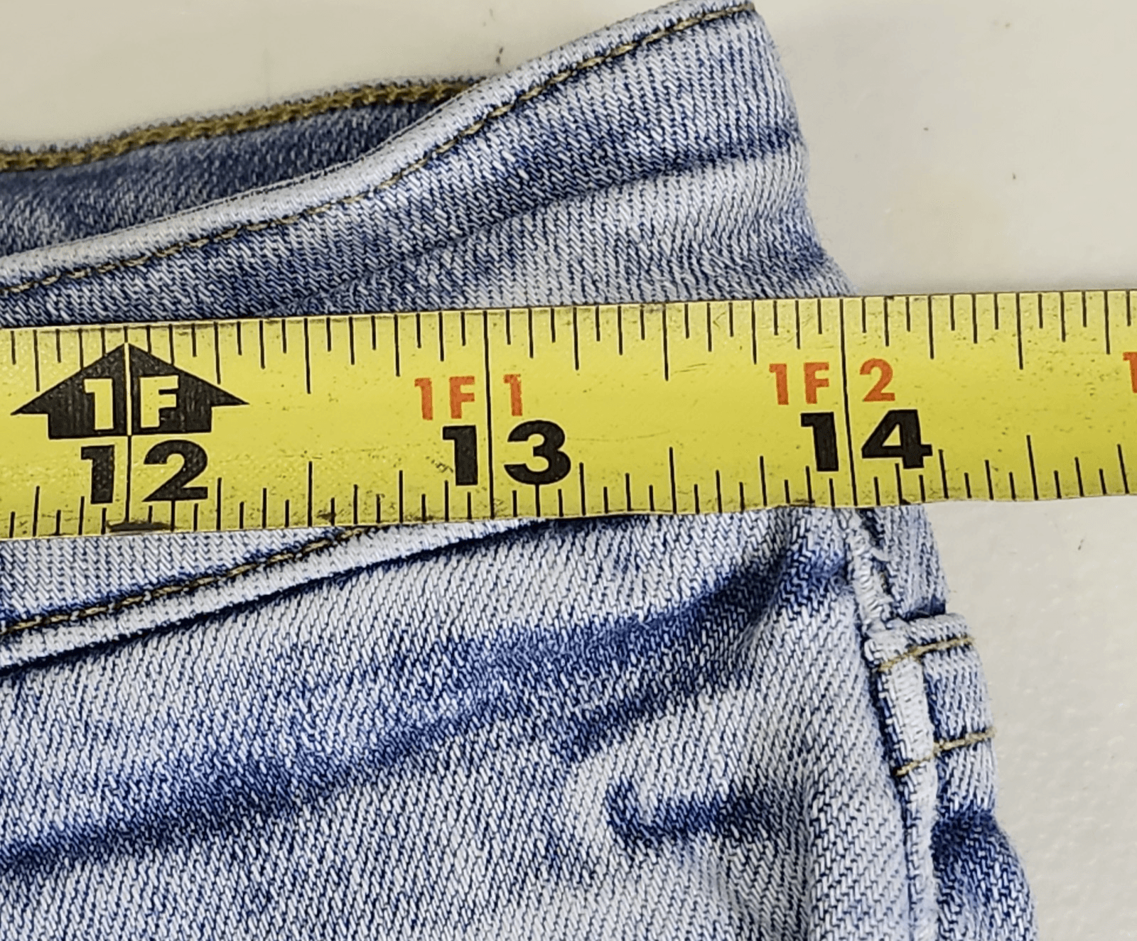 Pistola Jeans Skinny Mid Rise w Raw Hem Women's Size 27 Light Wash - Thumbnail 2