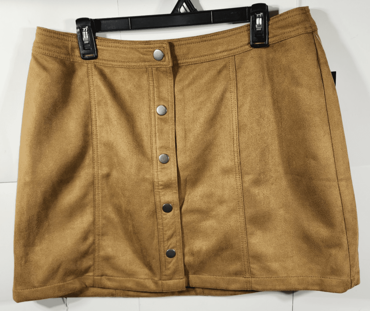 No Boundaries Skirt Women's XL Soft Faux Suede Mini Button Close NEW - Thumbnail 5