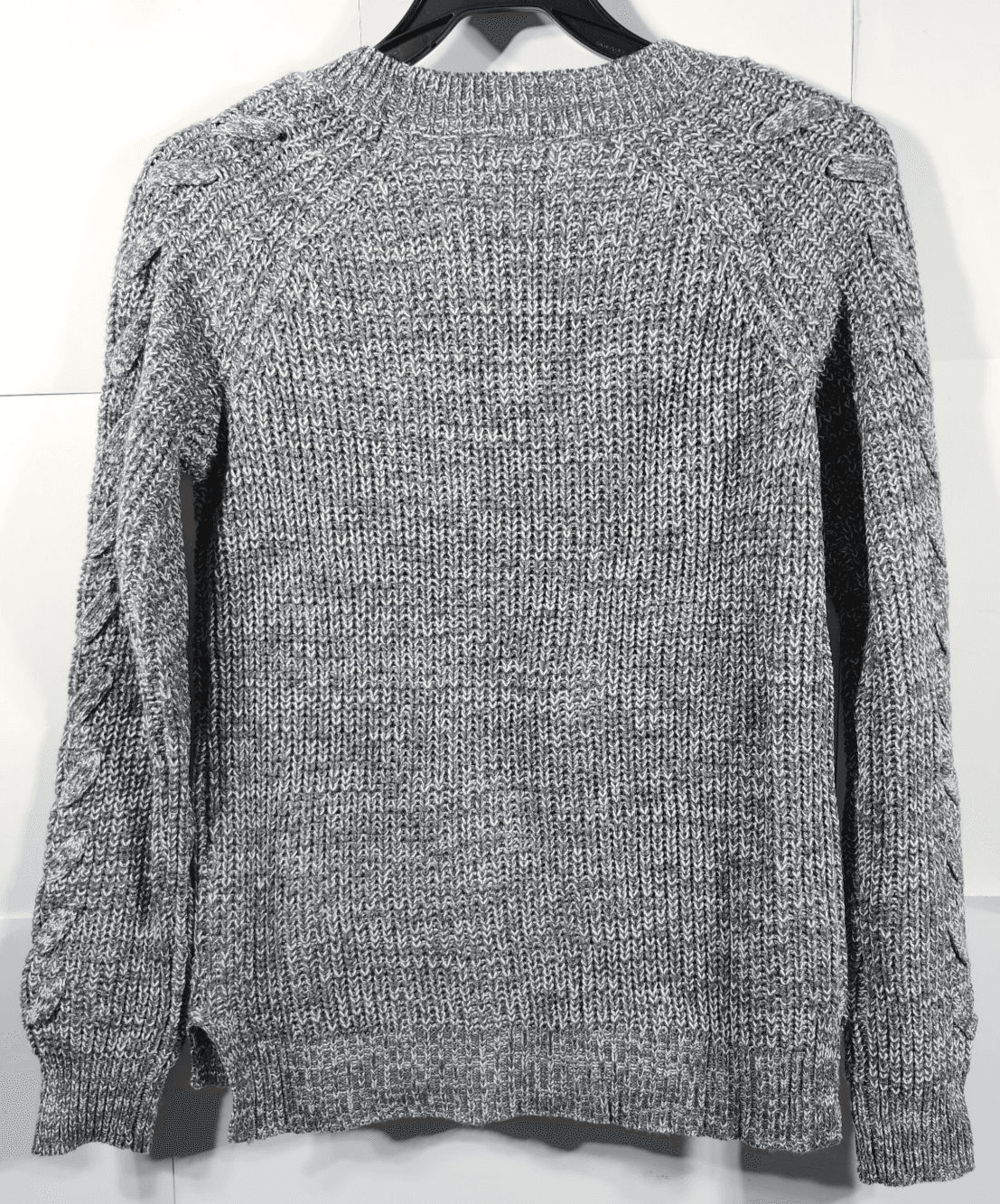 SO Women's Knit Sweater Size XS Pullover Long Sleeve Gray White NEW - Thumbnail 4