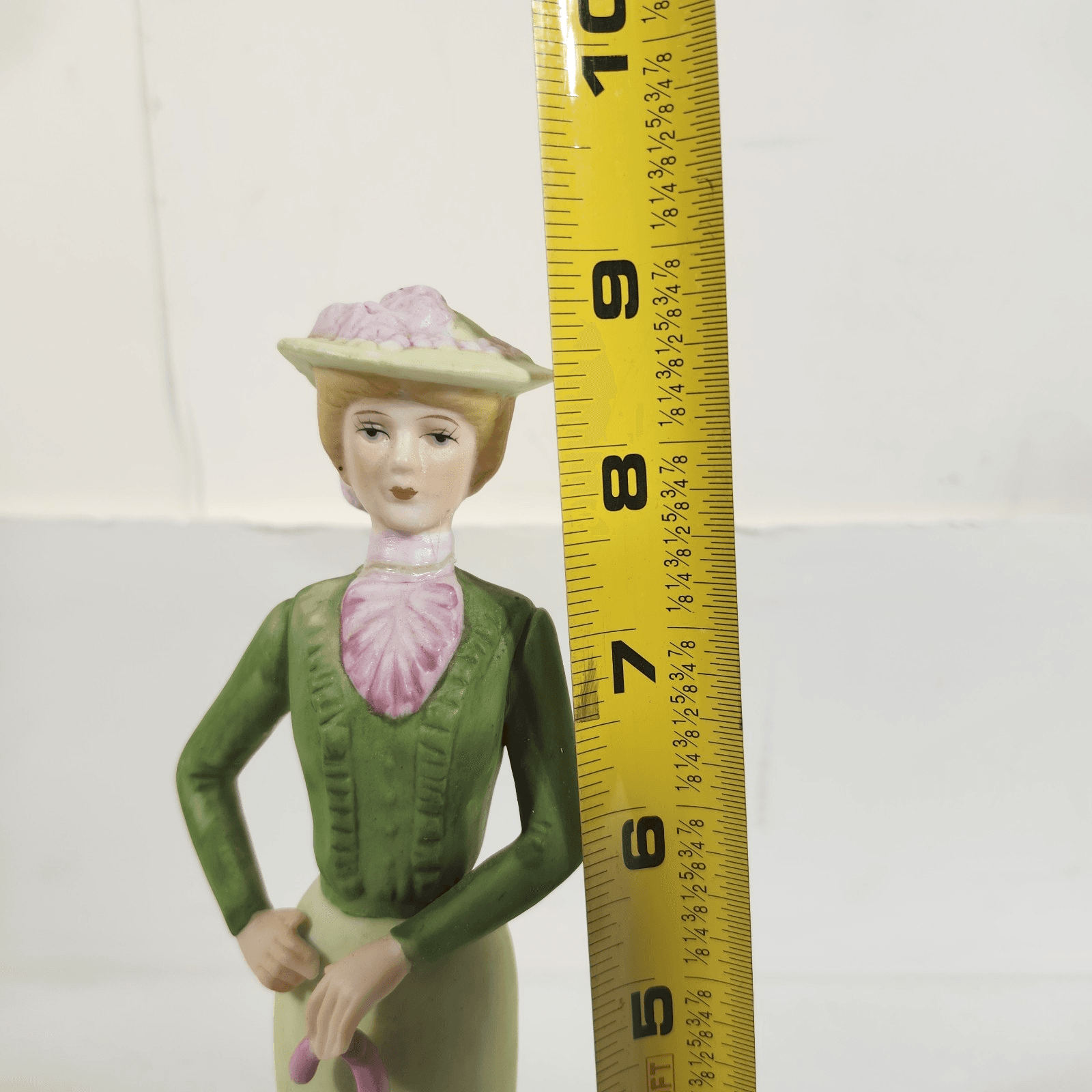 Vintage Mann Porcelain Figurine Woman Holding Pink Umbrella Home Decor - Thumbnail 7