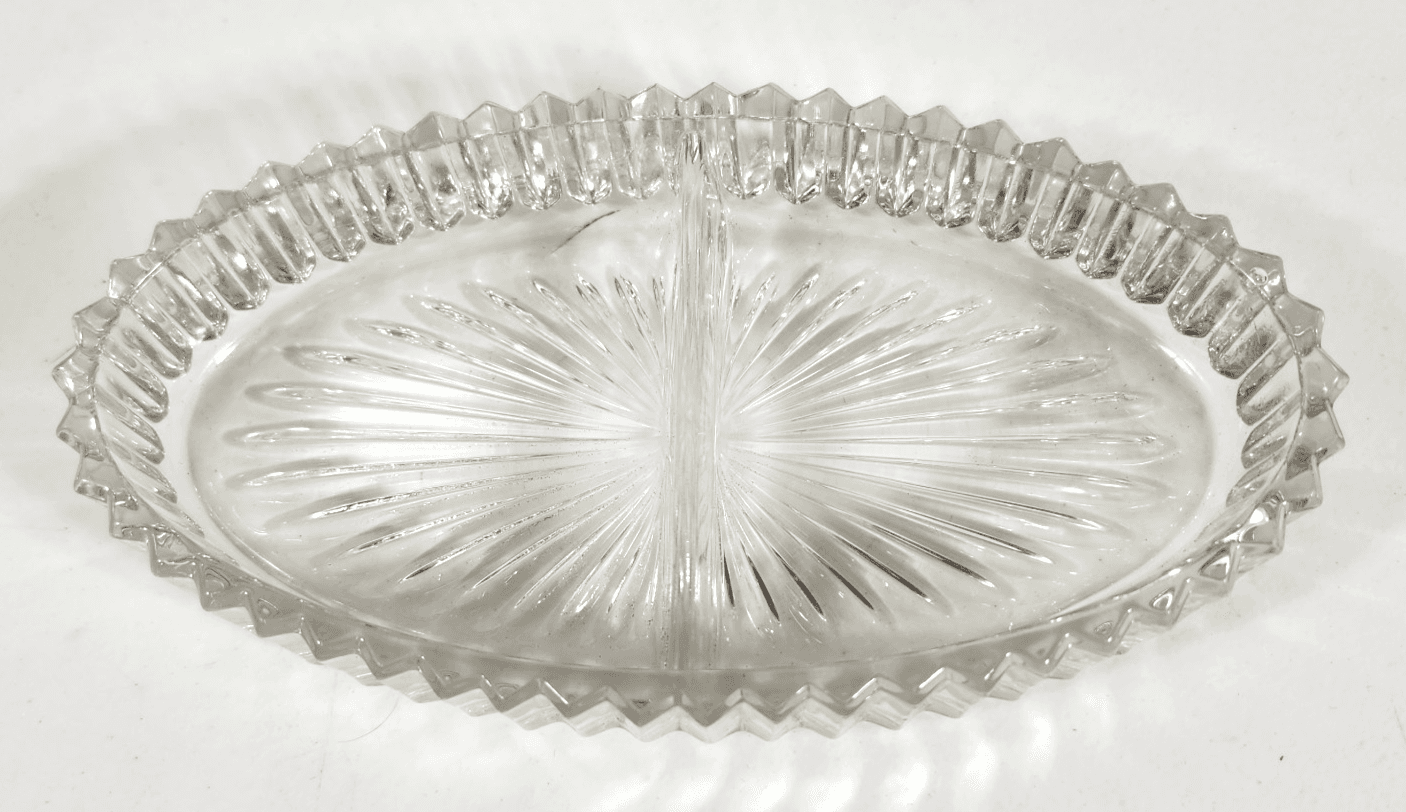 Vintage Heisey Glass Trinket Box Dish Home Decor 7" - Thumbnail 2