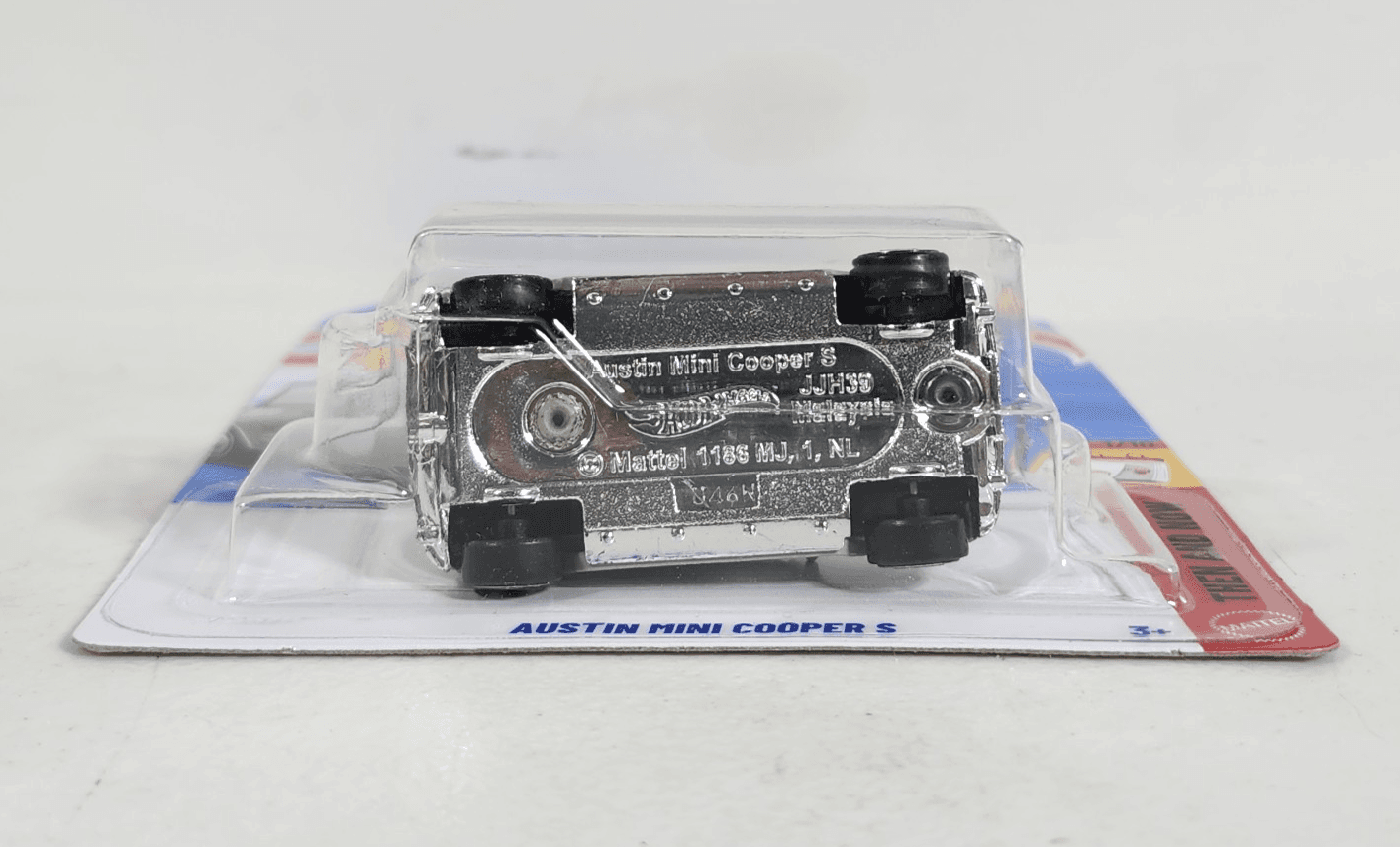 2026 Hot Wheels Austin Mini Cooper S Green Car 1/64 Toy Vehicle Then & Now NEW - Thumbnail 4