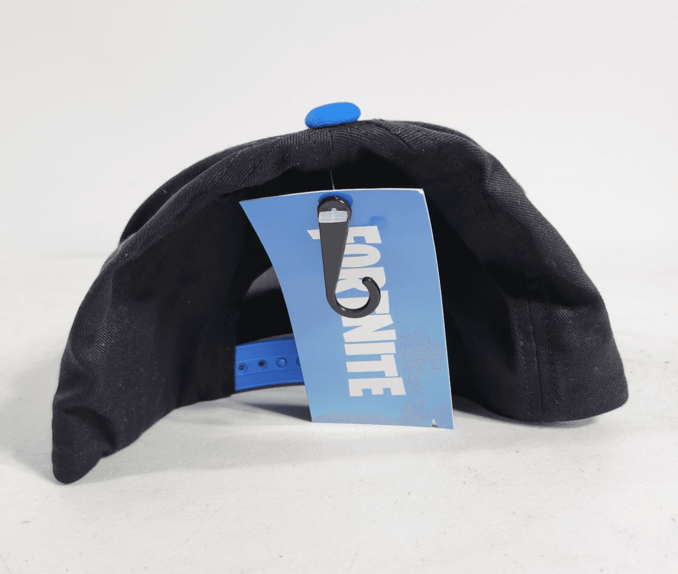 Black Fortnite Snapback Hat Adjustable Youth One Size Fits Most Gamer NEW - Thumbnail 3