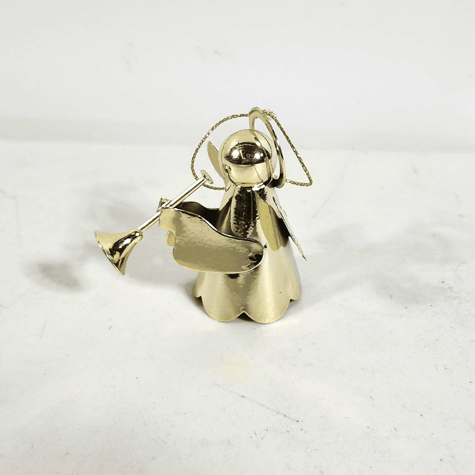 2.25" Brass Goldtone Angel w/ Trumpet Christmas Holiday Ornament Hong Kong - Thumbnail 3