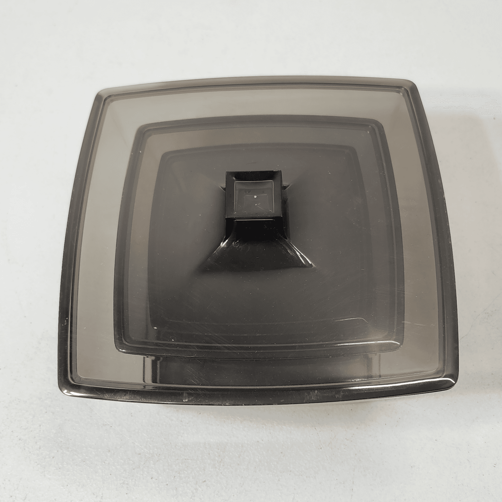 Vintage Elegante 3 Piece Bowl Set with Lids Danish Smoke Color Food Storage - Thumbnail 6