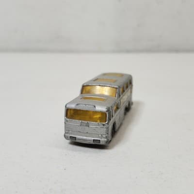 Vtg Matchbox Series Made in England by Lesney No. 66 Coach Greyhound Bus C5-70 - Thumbnail 5