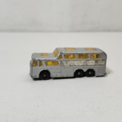 Vtg Matchbox Series Made in England by Lesney No. 66 Coach Greyhound Bus C5-70 - Thumbnail 6