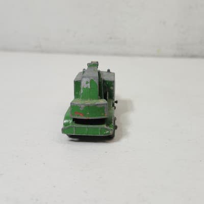 Vintage Matchbox 1965 8 Wheel Crane Truck # 30 Green Toy Diecast Vehicle Loose - Thumbnail 8