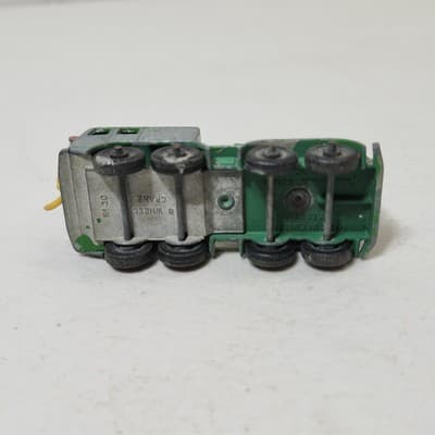 Vintage Matchbox 1965 8 Wheel Crane Truck # 30 Green Toy Diecast Vehicle Loose - Thumbnail 10