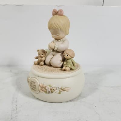 Memories of Yesterday I Pray the Lord My Soul to Keep Figurine Enesco Atwell - Thumbnail 5