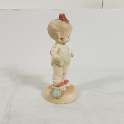 1987 Enesco Memories Of Yesterday 9" Tall "Mommy, I Teared It" 115924 - Thumbnail 9