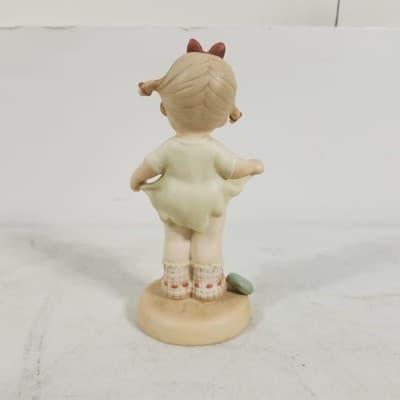 1987 Enesco Memories Of Yesterday 9" Tall "Mommy, I Teared It" 115924 - Thumbnail 7