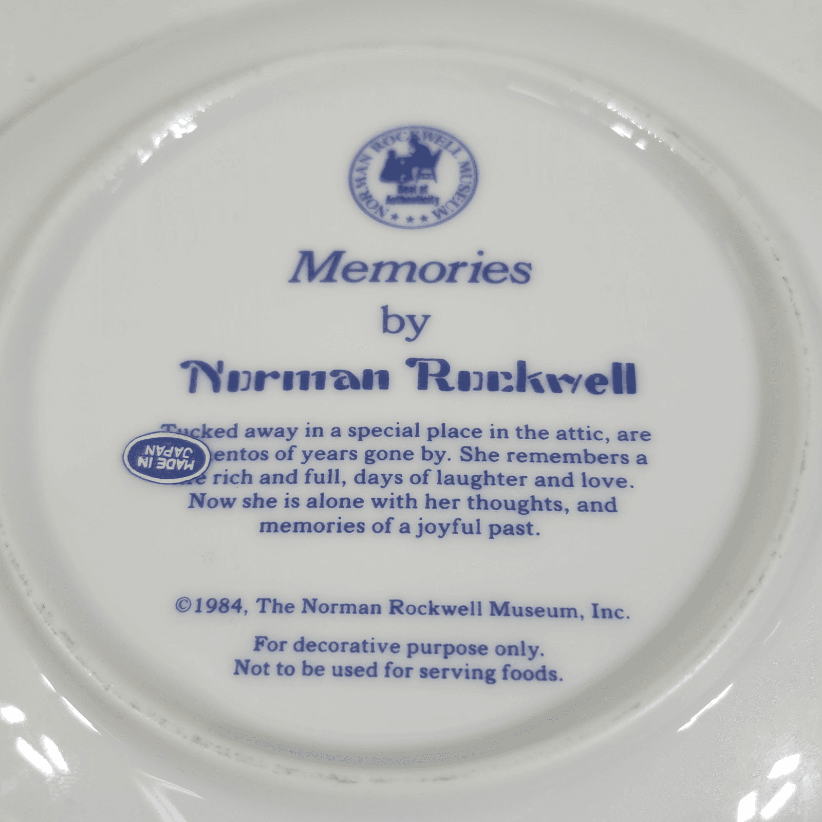 Vintage Norman Rockwell Plate 6.5" Old Woman in Chair 1984 Home Decor - Thumbnail 5