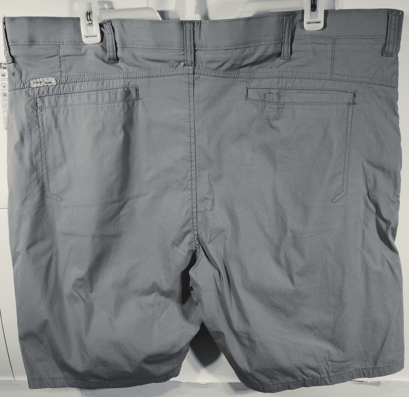 Wrangler Men's 46 Chino Shorts Quick Dry Flex Pockets Gray Outdoors NEW - Thumbnail 4