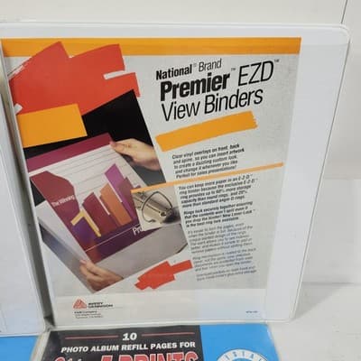Avery Premier EZD View 3 inch Binders Lot Of 2 - Thumbnail 4