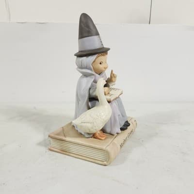Enesco Memories of Yesterday Fairy Tale Series Mother Goose Figure Lucie Atwell - Thumbnail 10