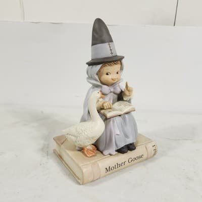 Enesco Memories of Yesterday Fairy Tale Series Mother Goose Figure Lucie Atwell - Thumbnail 11