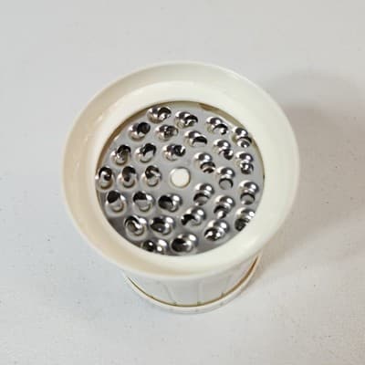Kitchen Food Grater Twist Multi Use Shredder Gadget Vintage - Thumbnail 4