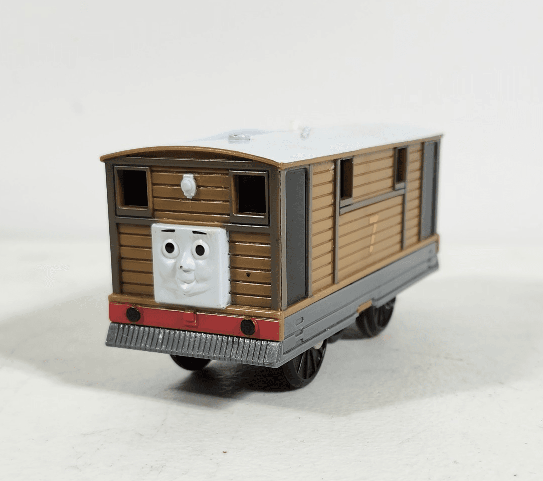 Thomas Wood Railway Battery Powered Toby Tram Train DieCast 2009 Toy