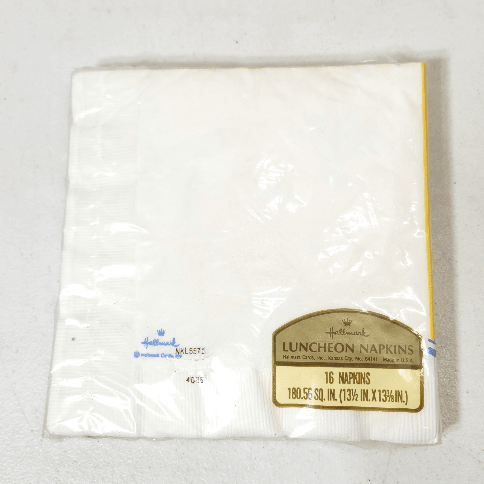 Vintage Hallmark Luncheon Floral Paper Napkins NOS - Thumbnail 2