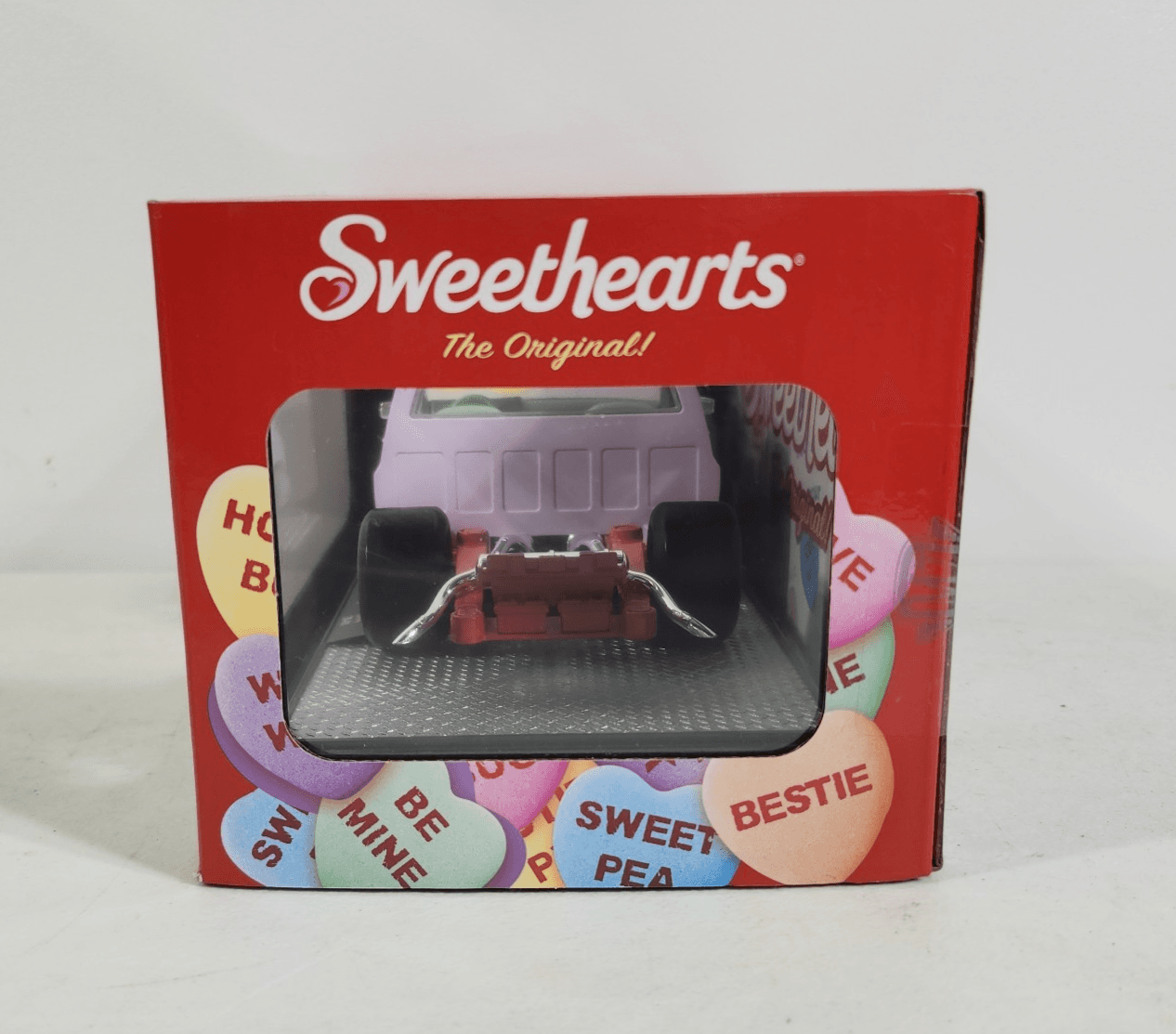 M2 Machines 1/24 Sweethearts 1973 Chevrolet Cheyenne 10 Truck Valentines S44 NEW - Thumbnail 8