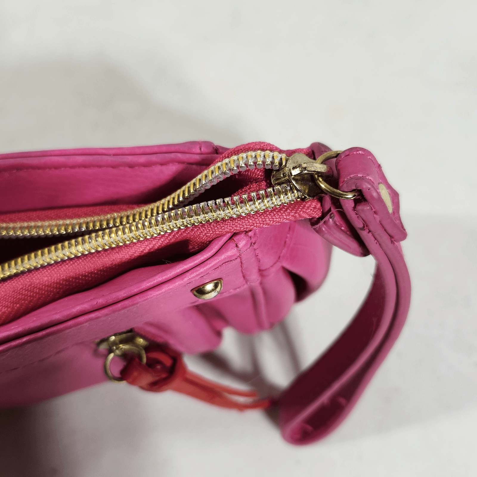 Victoria's Secret Small Pink Makeup Bag Cosmetic Case - Thumbnail 8