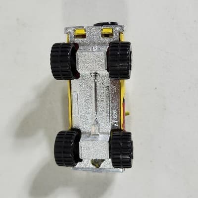 Vintage Matchbox Superfast Ford Bronco 4x4 Yellow Car 1/64 Toy Vehicle Loose - Thumbnail 8