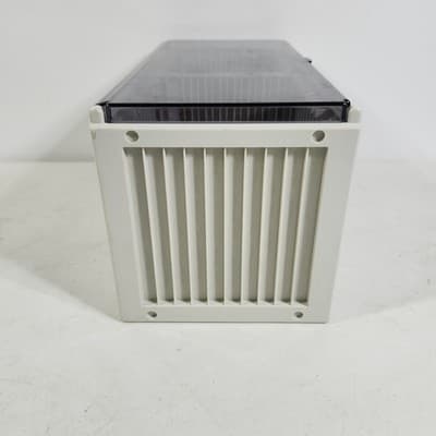 RadioShack 20 CD Plastic Storage Case Holder Grey And White - Thumbnail 5