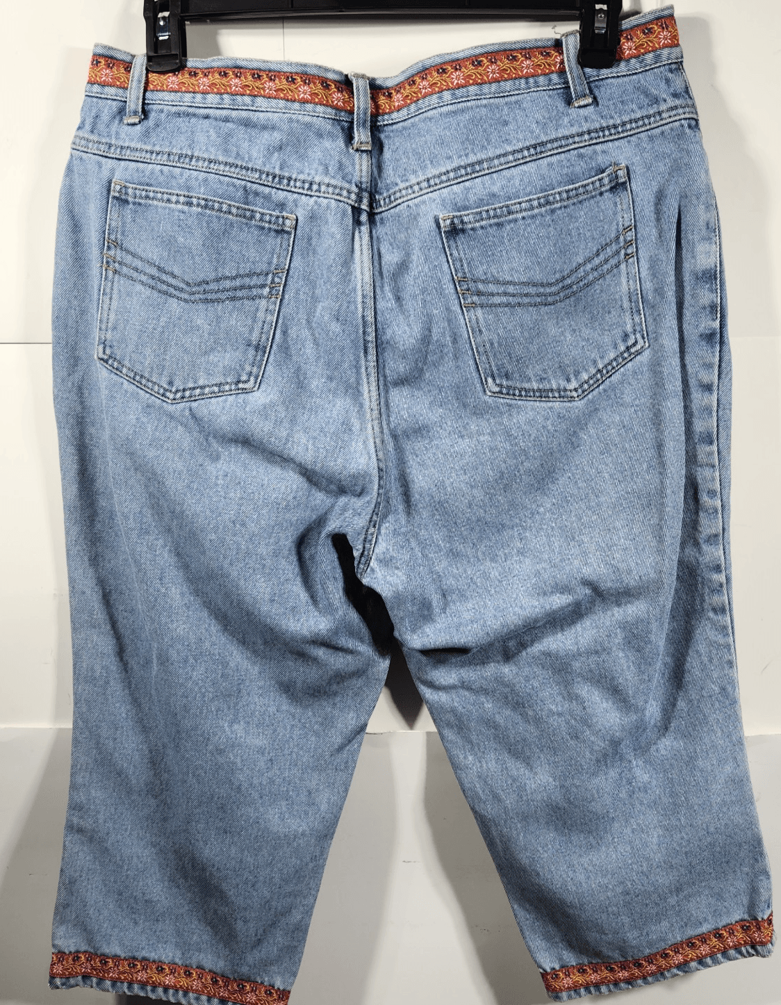 No Boundaries Women's 17 High Rise Crop Blue Denim Jeans Embroidered Bohemian - Thumbnail 4