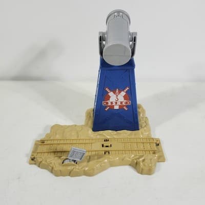 Thomas & Friends Sodor Search Light Spotlight Tower SSRC Train 2010 Tested Works - Thumbnail 2