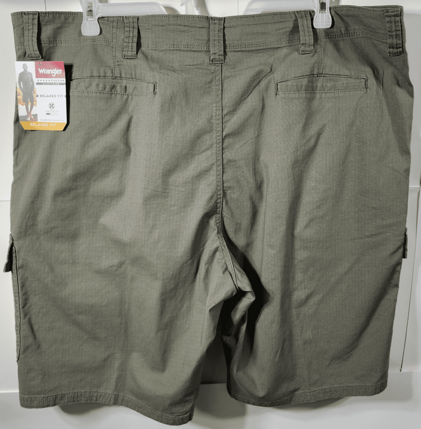 Men's Wrangler Relaxed Fit Cargo Shorts Size 44 Green NEW - Thumbnail 4
