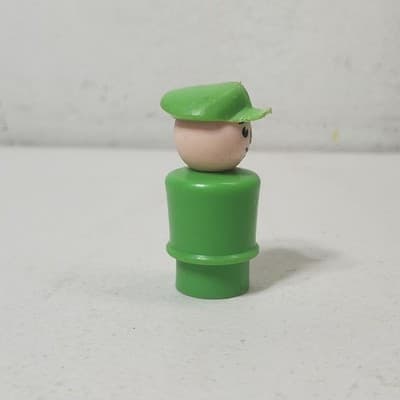 Vintage Fisher-Price Little People The Tall Green Boat Captain Is - Thumbnail 5