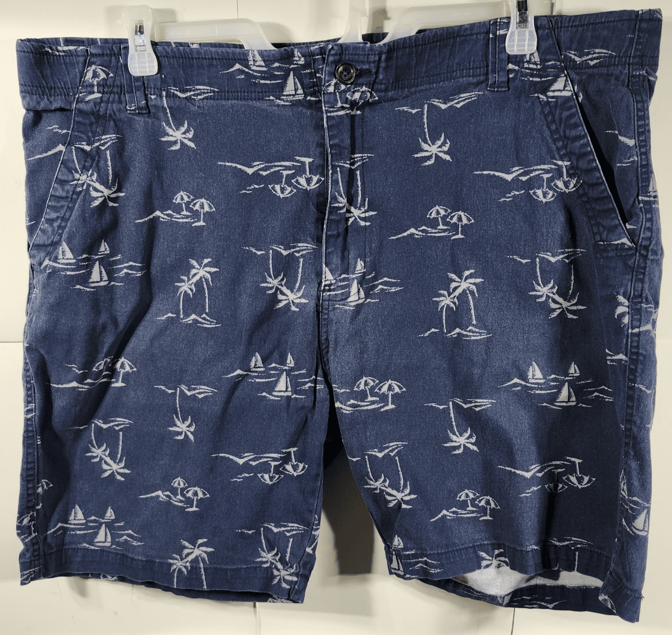 Denali Mens Shorts Size 42 Blue Island Design Palm Trees Sailboats - Thumbnail 5