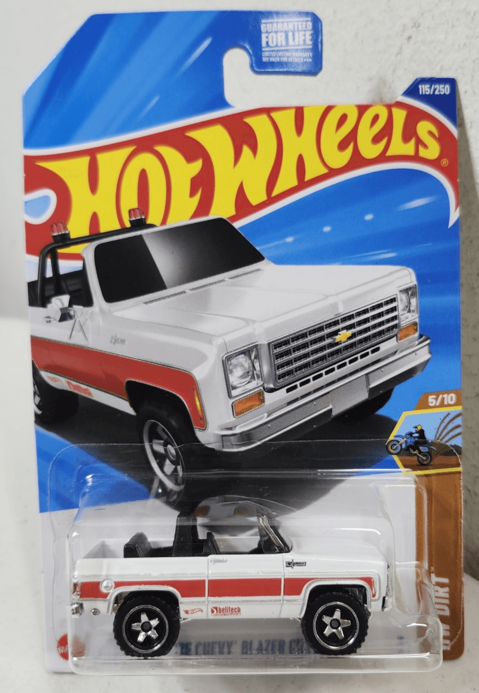 2025 Hot Wheels '75 Chevy Blazer Custom HW Dirt White 1/64 Toy Vehicle NEW