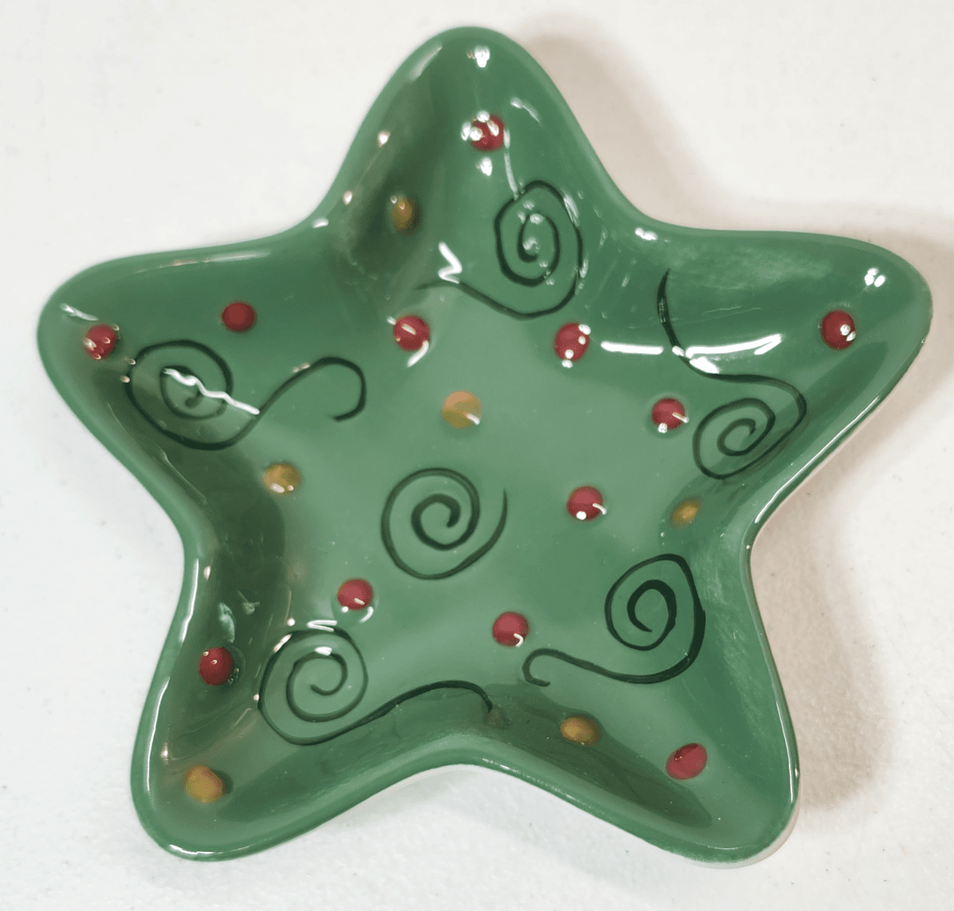 Tabletops Unlimited 6.5" Green Star Dish Hand Painted Home Decor