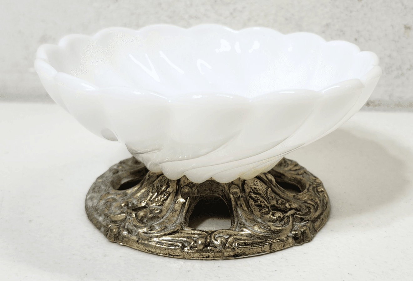 White Milk Glass Jewelry Trinket Nuts Candy Dish Metal Base Ornate Home Decor - Thumbnail 2
