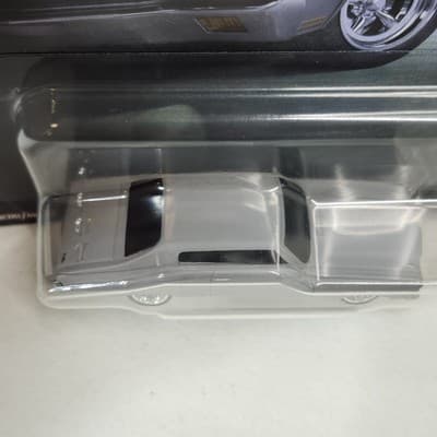 Hot Wheels Fast & Furious 1970 Chevelle SS Gray 1/64 Car Toy Vehicle NEW - Thumbnail 3