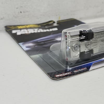 Hot Wheels Fast & Furious 1970 Chevelle SS Gray 1/64 Car Toy Vehicle NEW - Thumbnail 5