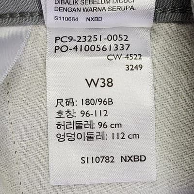 Levi's Cargo Shorts Men’s Size 38 Gray Pockets Hiking Outdoors - Thumbnail 10