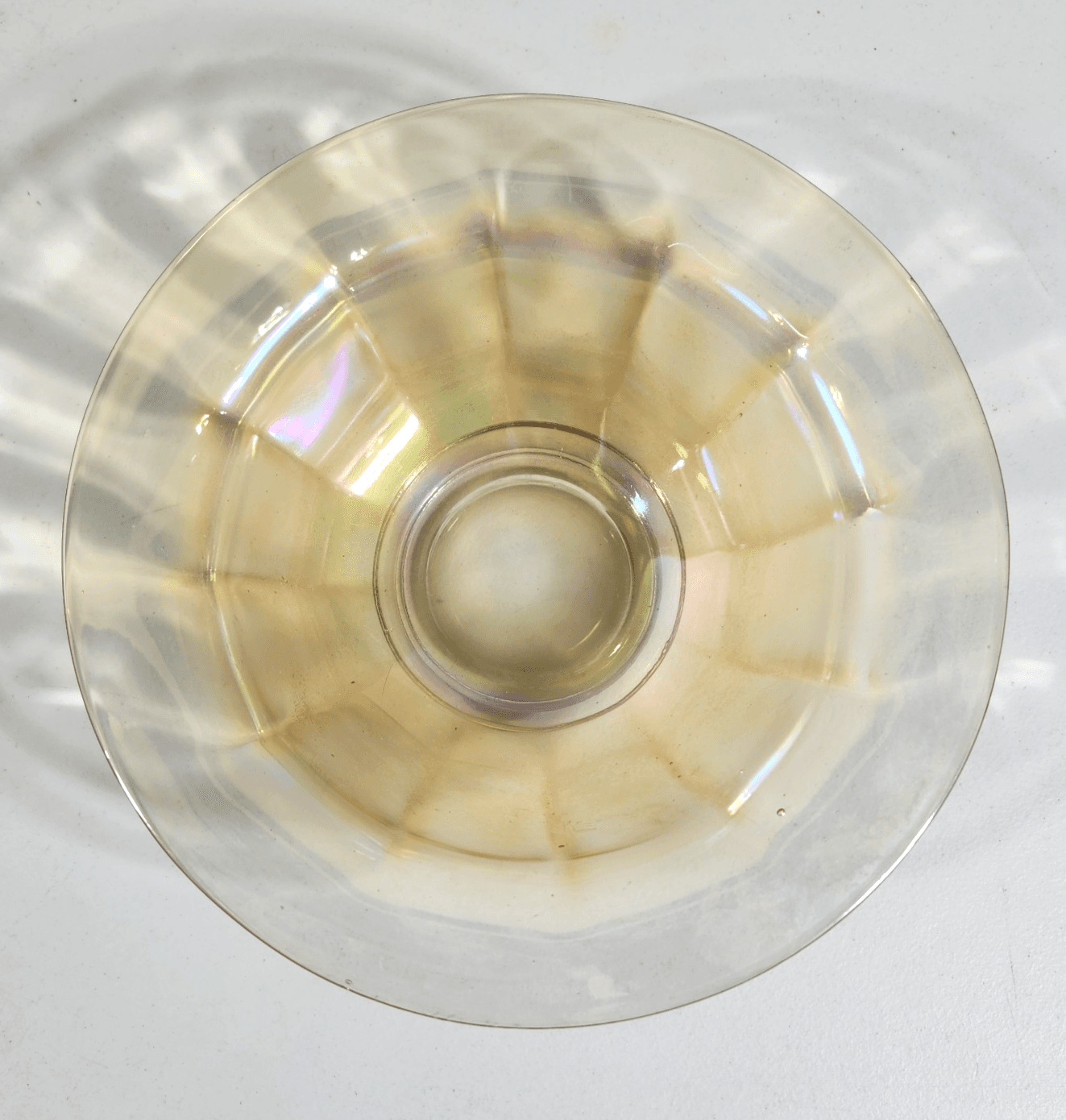 Carnival Glass Iridescent Dish Bowl 9" Home Decor - Thumbnail 3