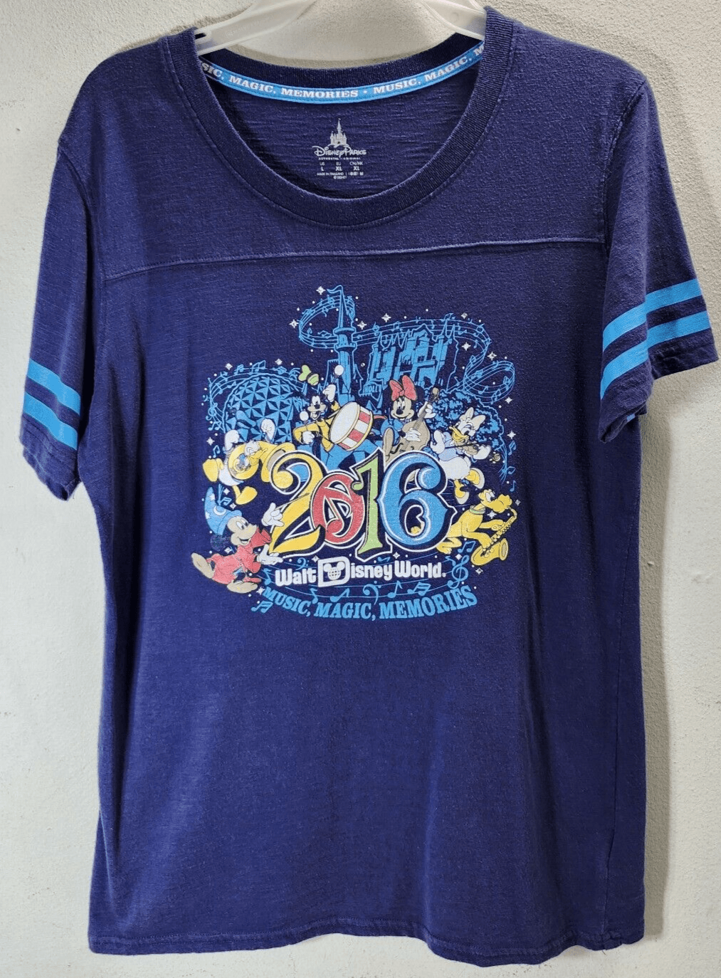 Walt Disney World Music Magic Memories 2016 T~Shirt Size L Blue - Thumbnail 5