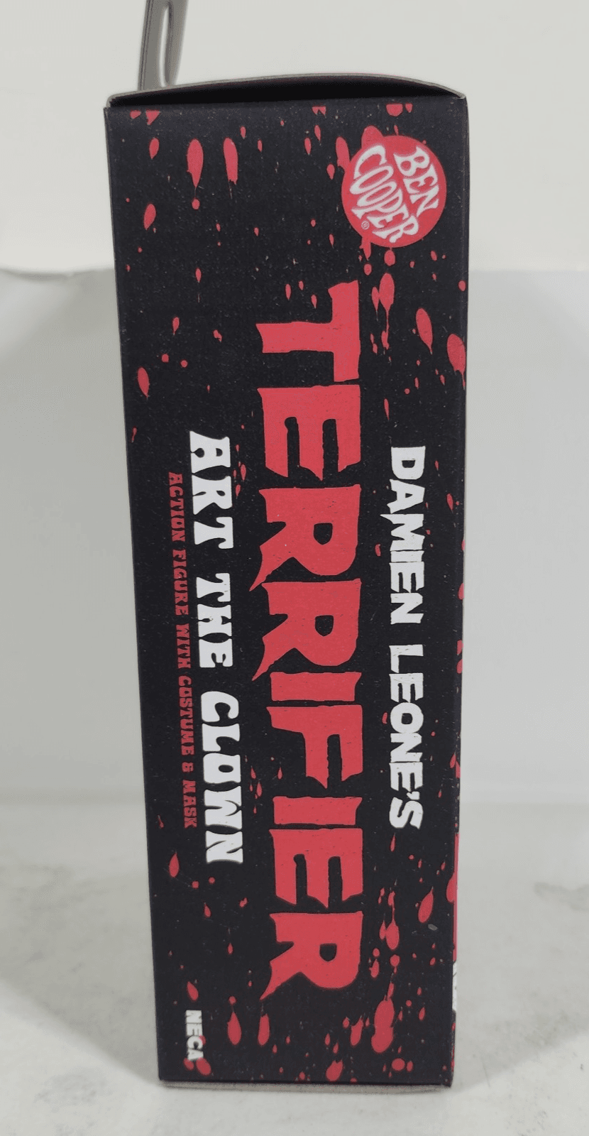 Ben Cooper Damien Leone's Terrifier Art the Clown Toy Figure W/Mask & Costume - Thumbnail 7