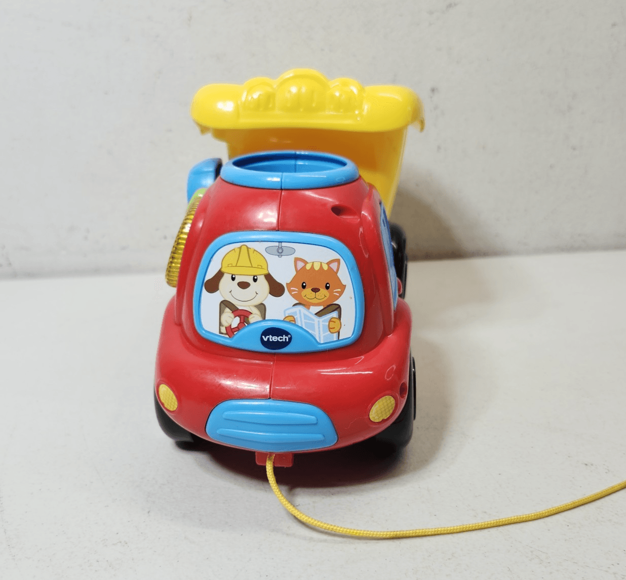 Vtech Drop & Go Dump Truck in Yellow For Toddlers Ages 6 Month to 3 Years Old - Thumbnail 4