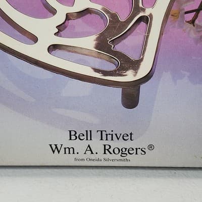 Vintage Wm. A. Rogers Oneida Silver Color Metal Bell Footed Trivet Hot Pad USA - Thumbnail 8