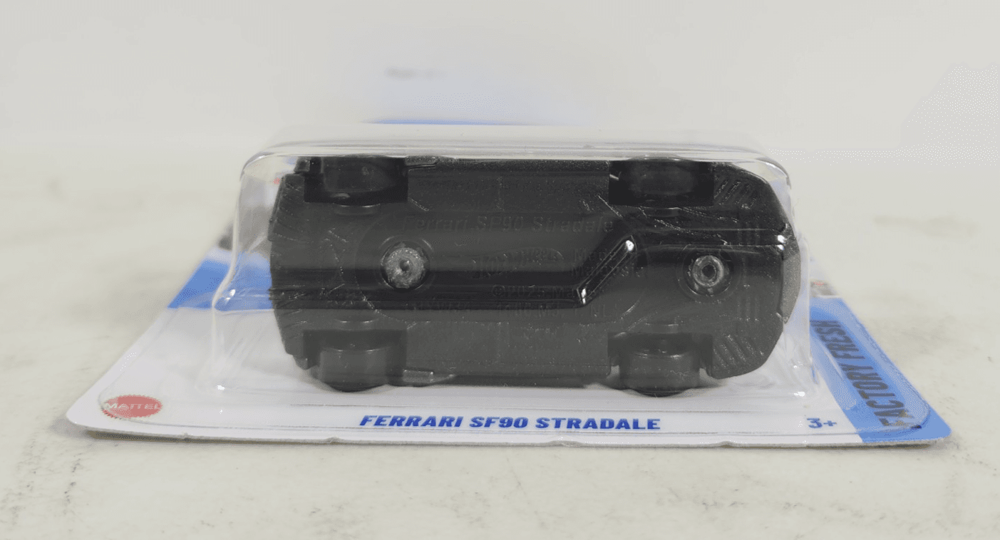 2025 Hot Wheels Ferrari SF90 Stradale Factory Fresh Car 1/64 Toy Vehicle NEW - Thumbnail 4