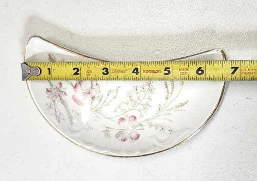 3 Crescent Shaped Trinket Dishes Keys Change Misc Home Decor Vintage - Thumbnail 6