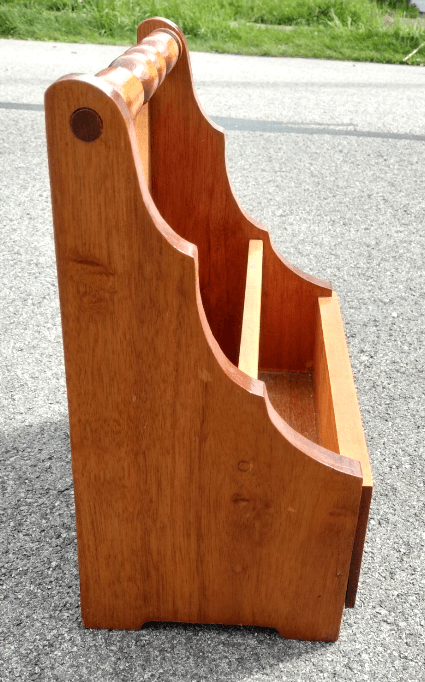 Vintage Wooden Wood Magazine Rack Holder MCM Spindles - Thumbnail 8